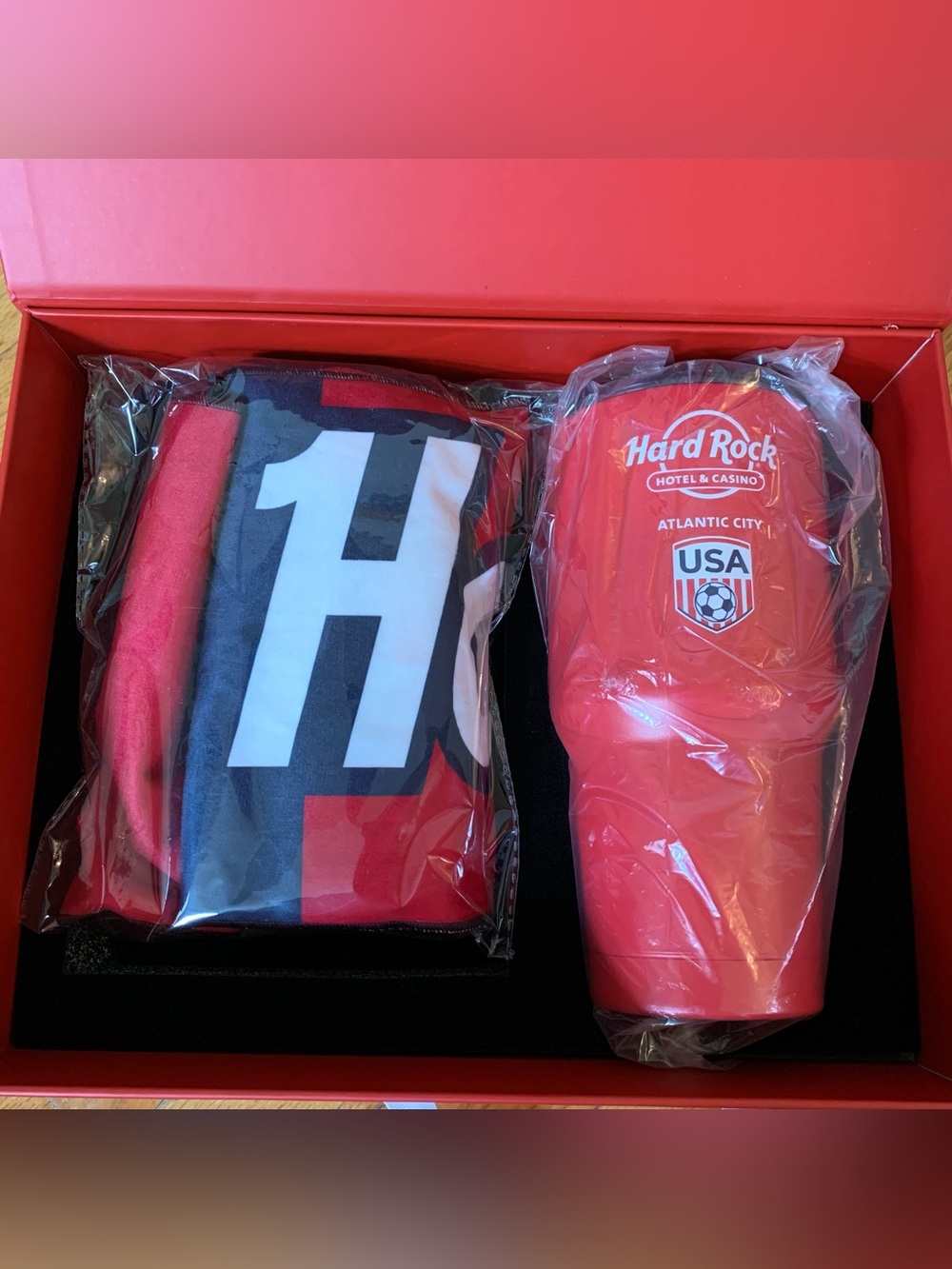 Hard Rock Hotel & Casino Atlantic City USA Soccer Promo Swag Gift Set Brand New